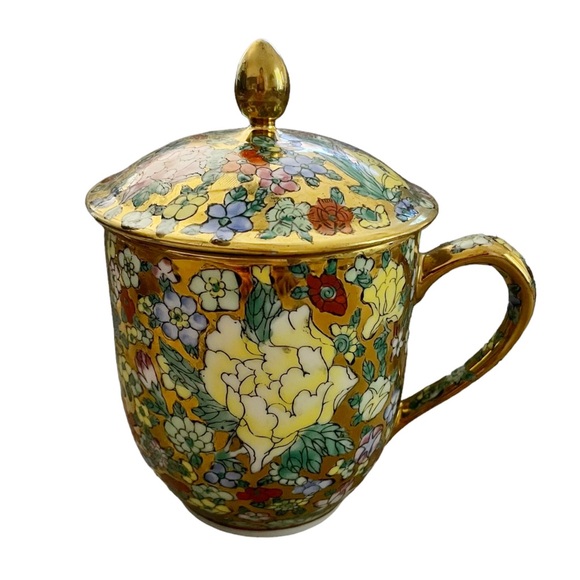 Vintage Chinese Porcelain Covered Tea Cup - Picture 6 of 10